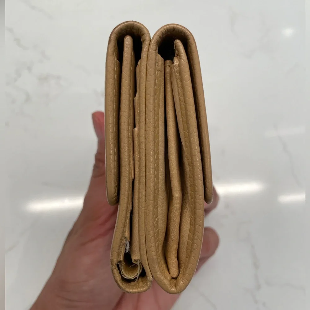 Chanel compact wallet authentic - Picture 5 of 12